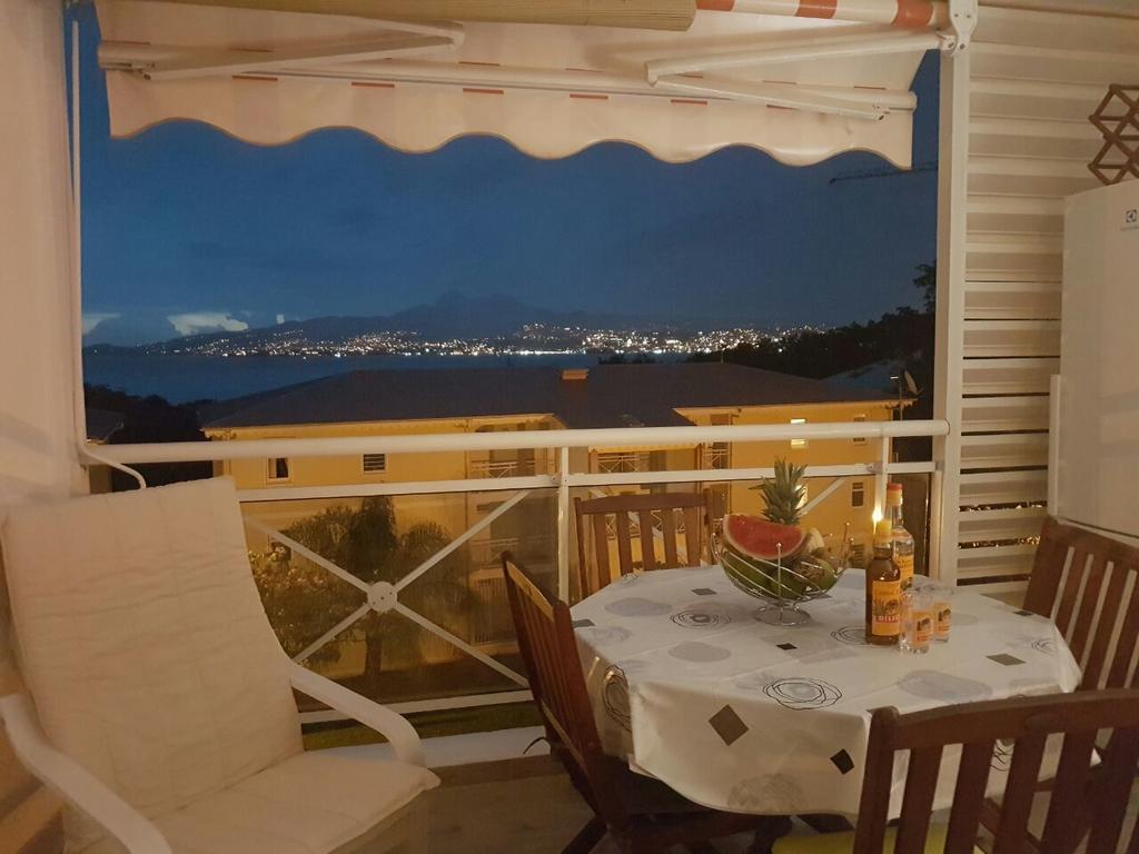 Studio Kasanaco Avec Vue La Baie De Fort De France Les Trois-Ilets Luaran gambar